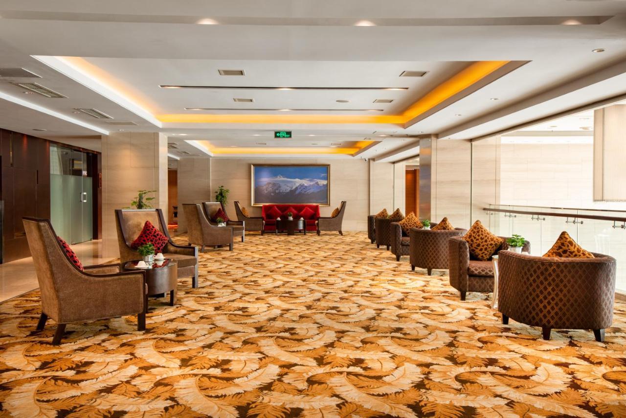 Holiday Inn Chengdu Century City-Easttower Exterior photo